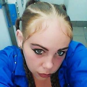 Meet your Posher, Krystle